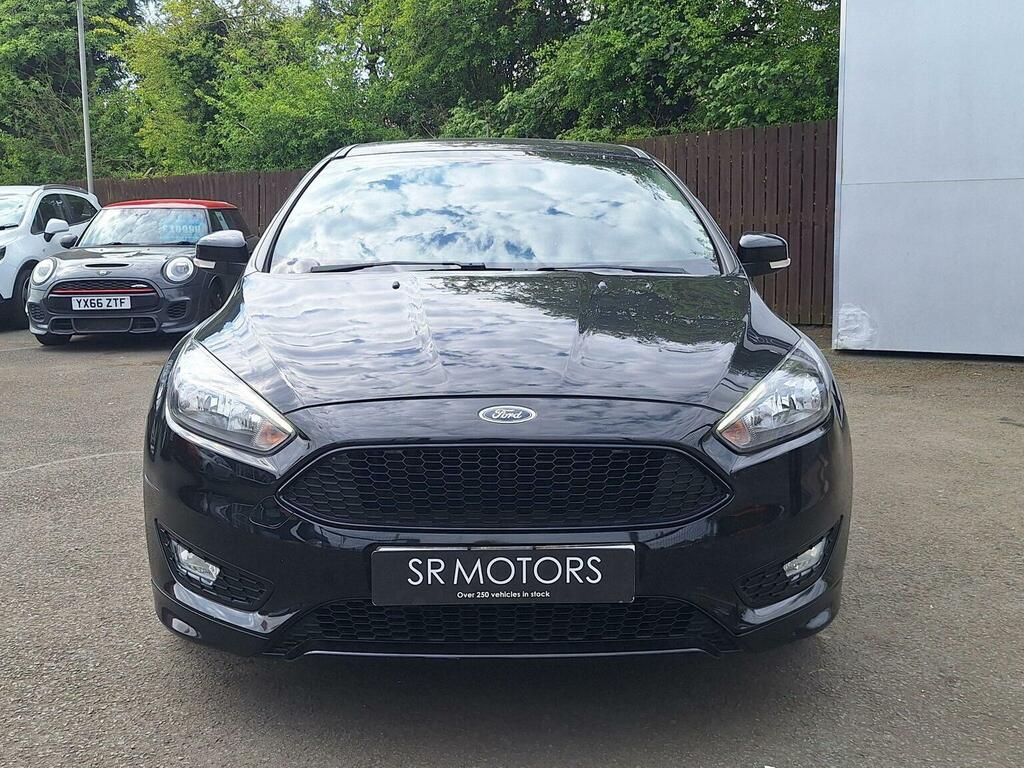 Ford Focus Hatchback 1.0T Ecoboost St-line Euro 6 Ss BL18RZH Black #2