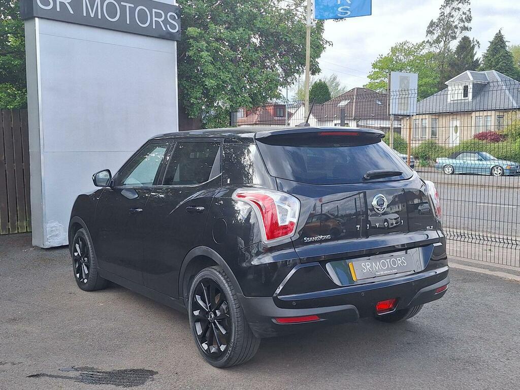 SsangYong Tivoli Suv 1.6 E-xgi Elx Euro 6 Ss 201818 SK18JKO Black #4