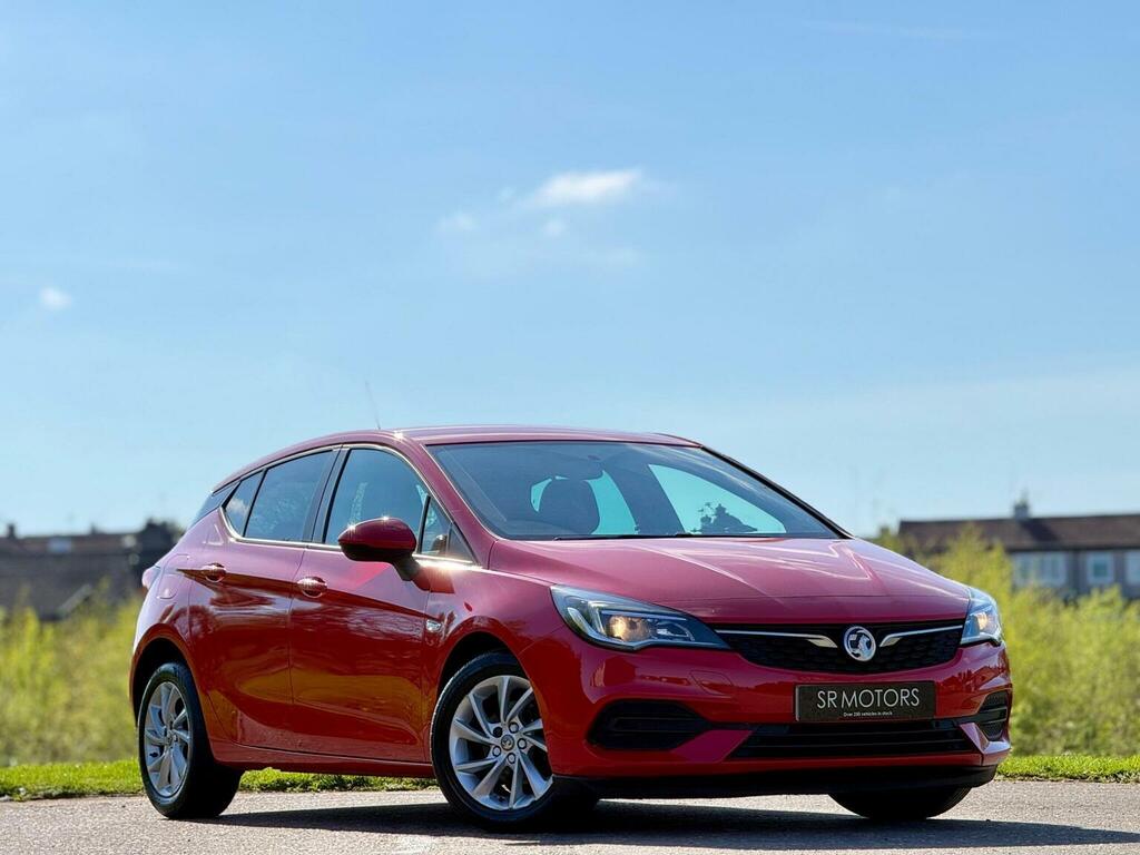 Vauxhall Astra Hatchback 1.5 Turbo D Business Edition Nav Euro 6 Red