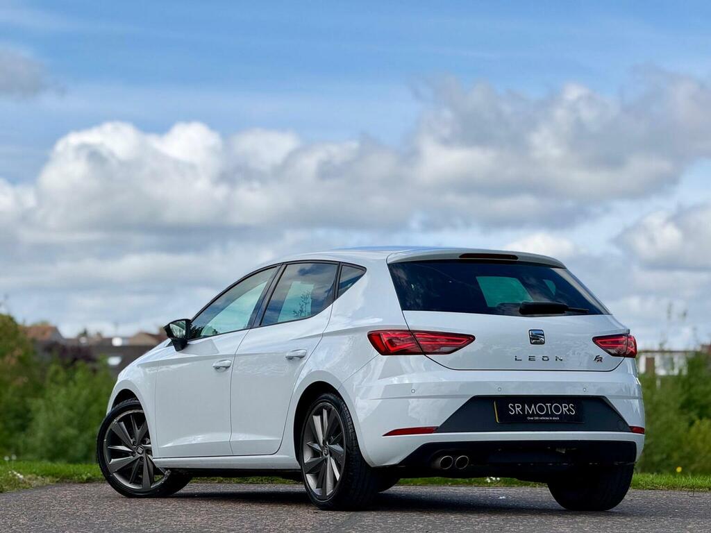 Seat Leon Hatchback 1.4 Tsi Fr Technology Euro 6 Ss KO18SRU White #2