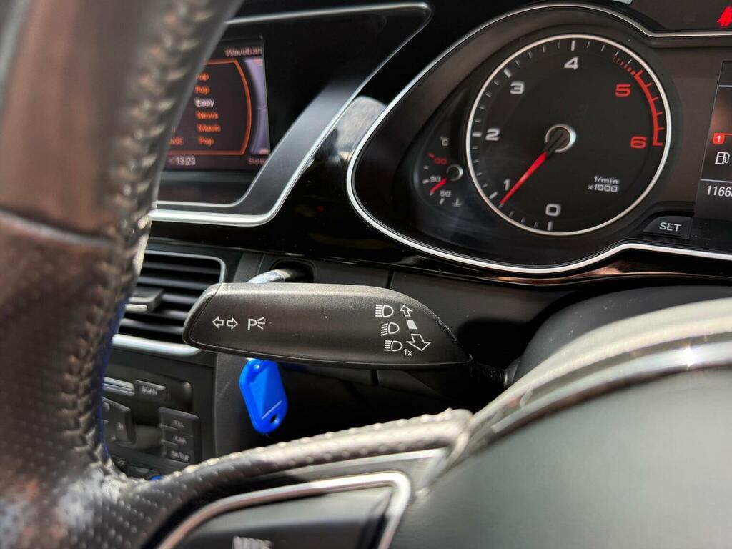 Audi A4 Saloon 2.0 Tdi Black Edition Euro 5 Ss 201 SM13YVS Red #6