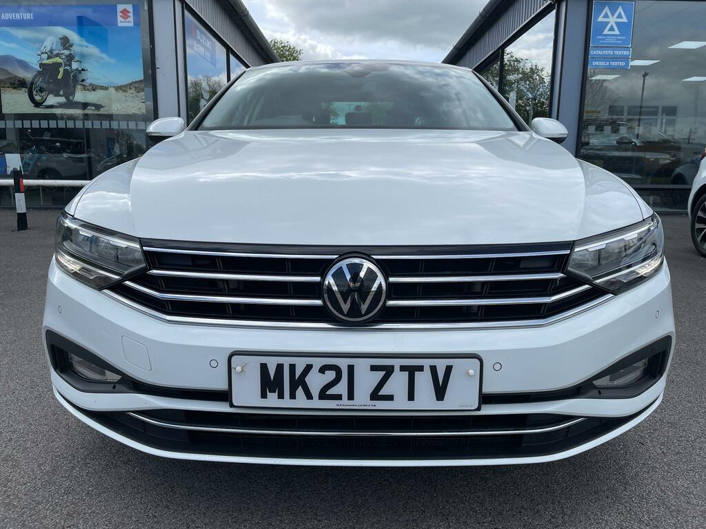Volkswagen Passat 1.5 Tsi Evo Sel Dsg Euro 6 Ss MK21ZTV #2