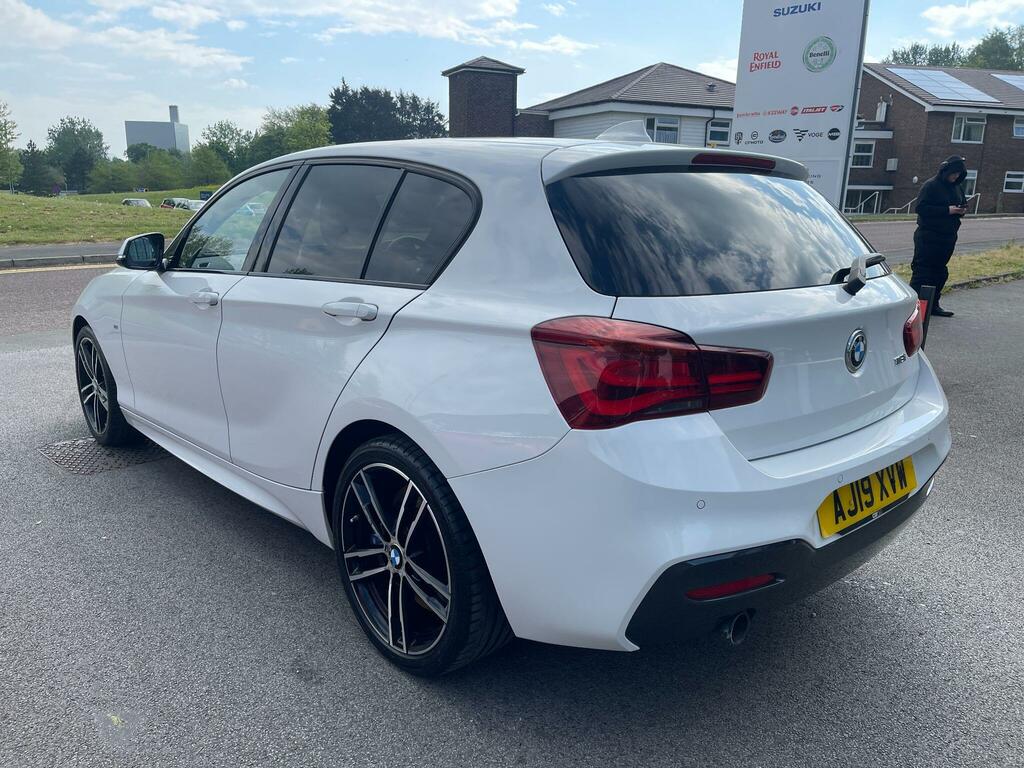 BMW 1 Series 1.5 118I Gpf M Sport Shadow Edition Euro 6 Ss 5 AJ19XVW  #4