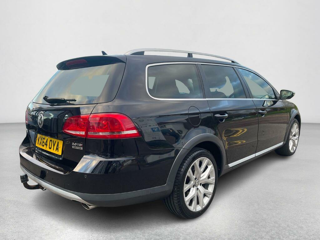 Volkswagen Passat Alltrack 2.0 Tdi Bluemotion Tech Alltrack Dsg 4Motion Euro Black #6