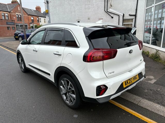 Kia Niro Gdi 3 Suv AK20HMG White #6