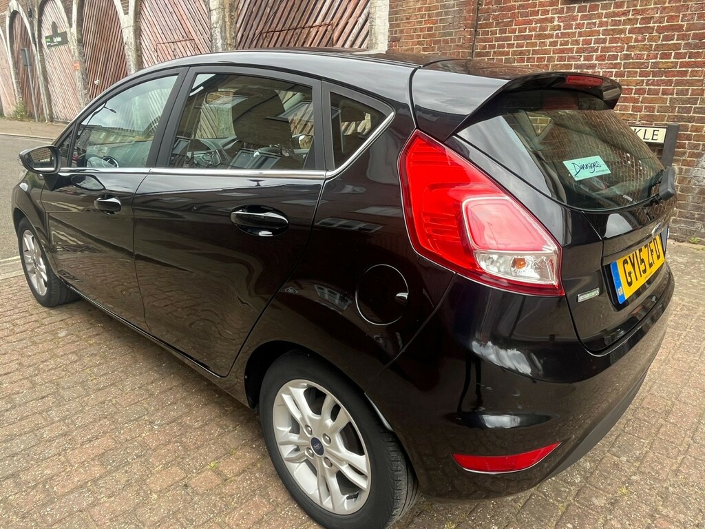 Ford Fiesta Hatchback 1.0 T Ecoboost Zetec 2015 GY15ZFD Black #4