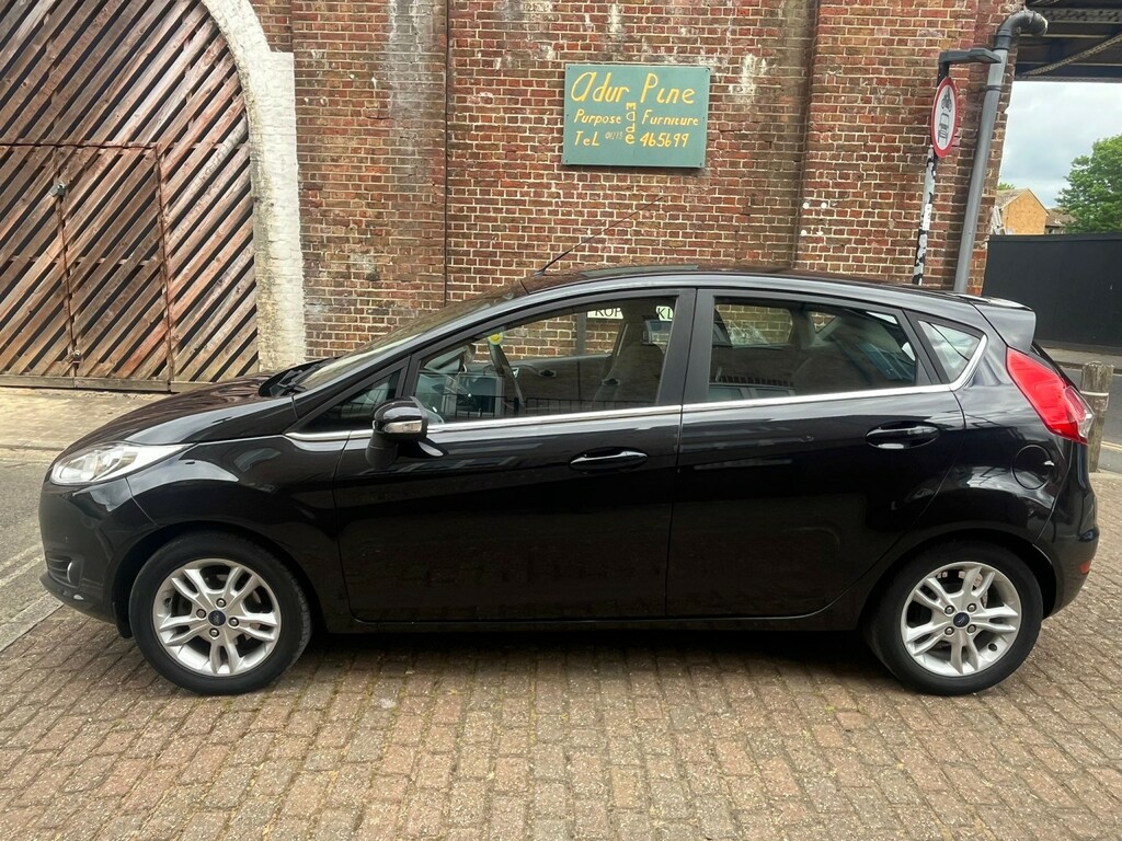 Ford Fiesta Hatchback 1.0 T Ecoboost Zetec 2015 GY15ZFD Black #3