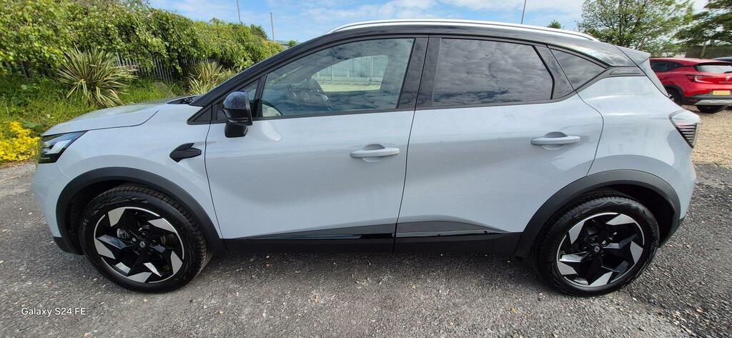 Renault Captur 1.8 E-tech Techno Euro 6 Ss SH75AAU Grey #3