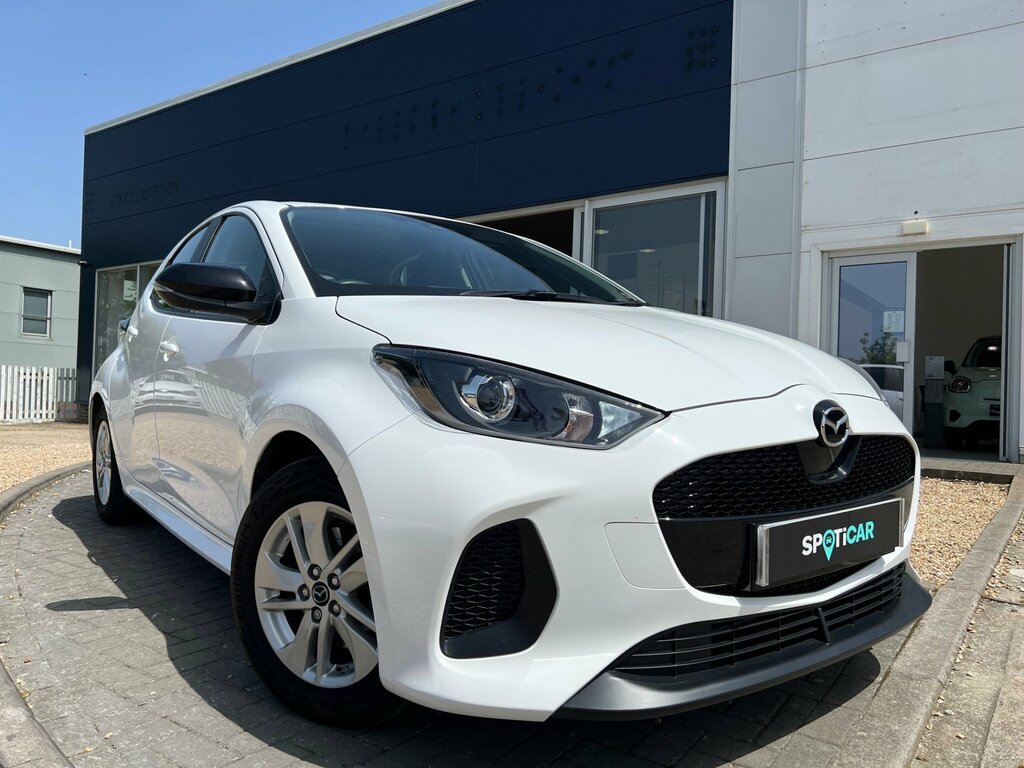 Mazda 2 Centre-line 1.5 Hybrid Cvt White