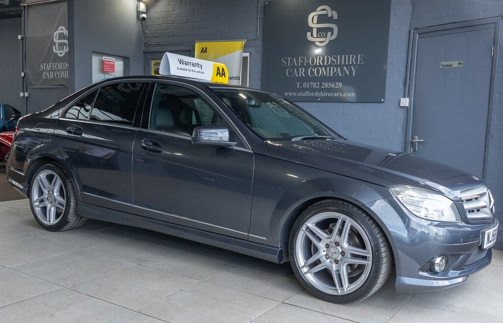 Mercedes-Benz C Class Saloon 1.8 Black #15