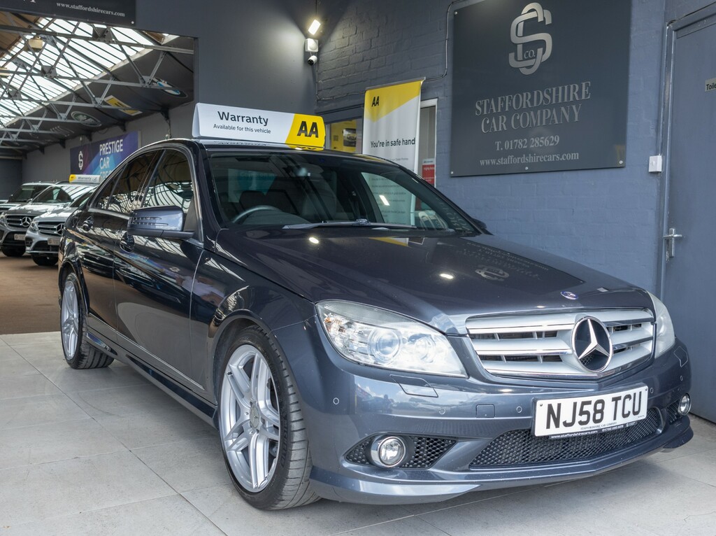 Mercedes-Benz C Class Saloon 1.8 Black #16