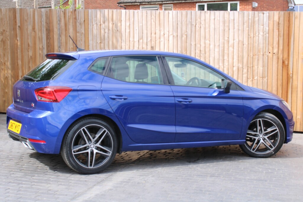 Seat Ibiza 1.0 Tsi Fr 2017 GM67MYD Blue #3