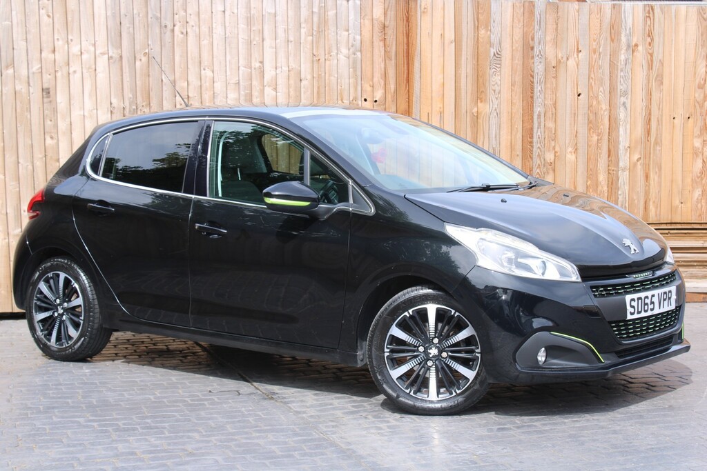 Peugeot 208 1.2 Puretech Allure 2015 SD65VPR Black #5