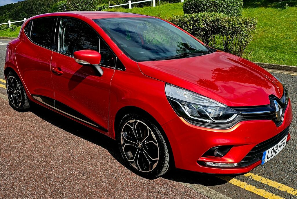 Renault Clio Clio Hatchback Red #5