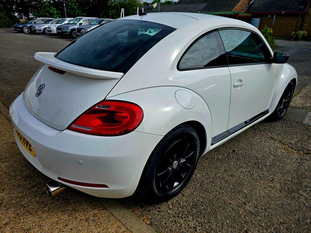 Volkswagen Beetle 2.5 Dsg AJ13HVE White #3