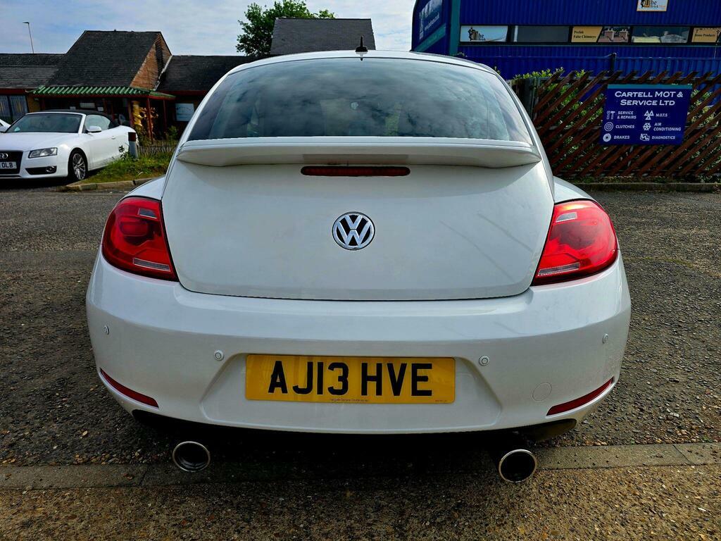 Volkswagen Beetle 2.5 Dsg AJ13HVE White #4