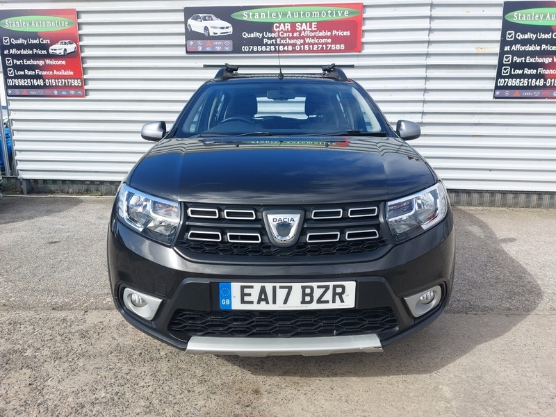 Dacia Sandero Stepway Laureate Dci EA17BZR Black #2