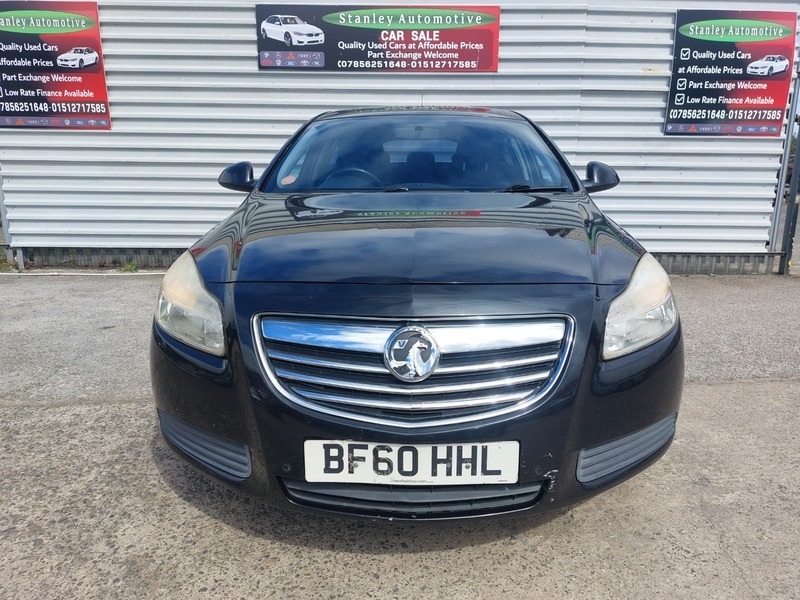 Vauxhall Insignia Exclusiv Cdti BF60HHL Black #2
