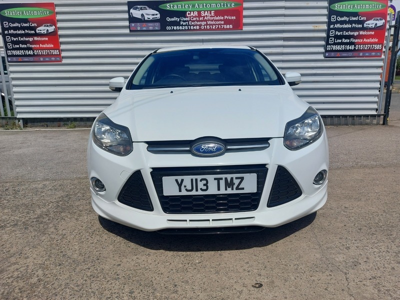 Ford Focus Zetec S Tdci YJ13TMZ White #2