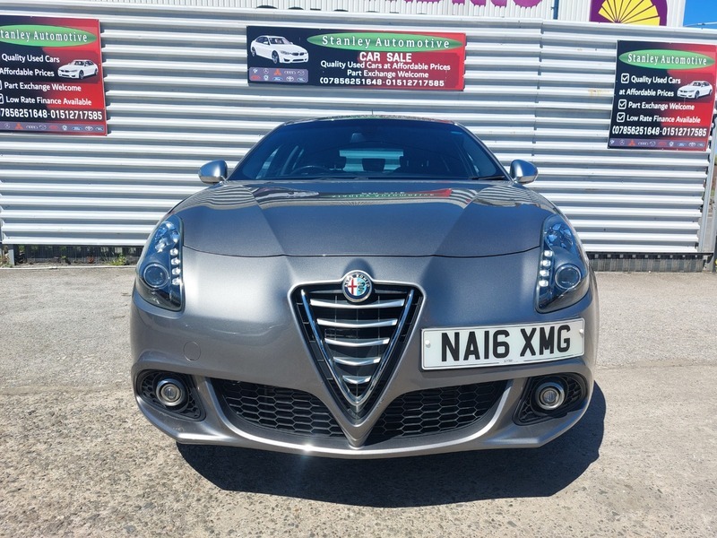 Alfa Romeo Giulietta Jtdm-2 Exclusive Grey #2