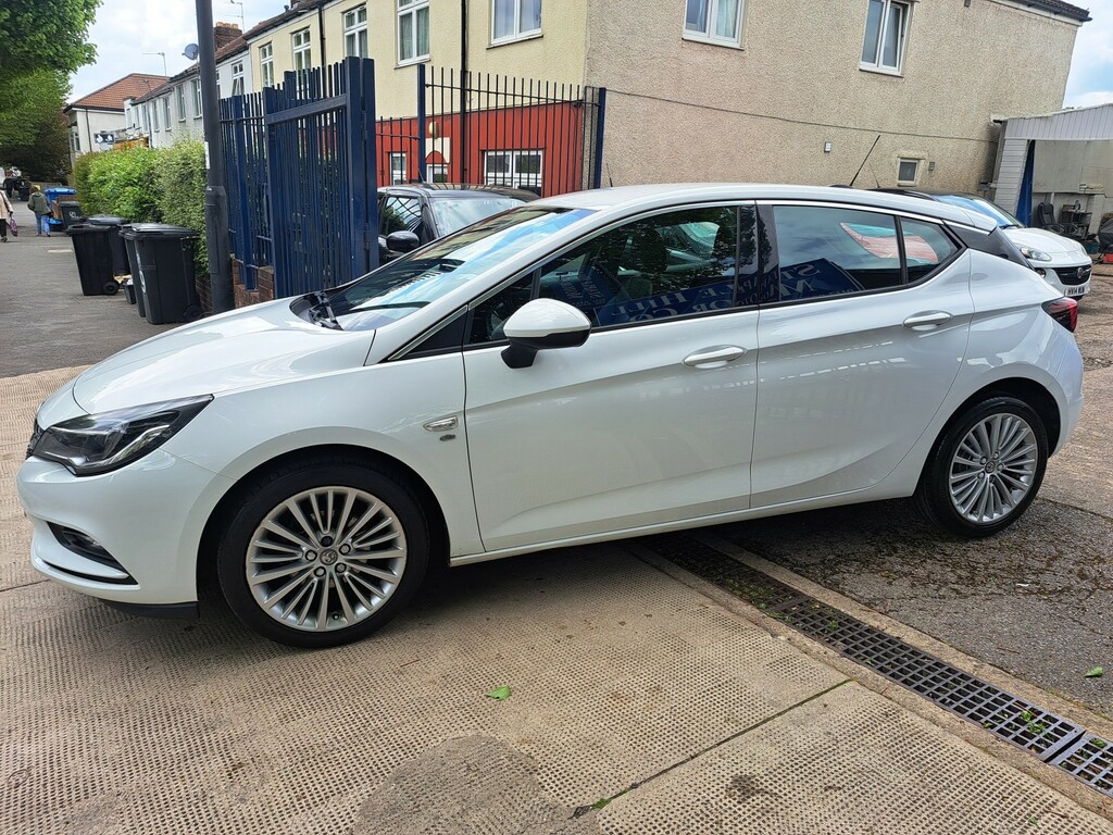 Vauxhall Astra 1.4 I Turbo Elite DV16FWH White #2