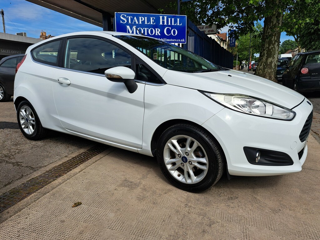 Ford Fiesta 1.3 Zetec VX15UNE White #6