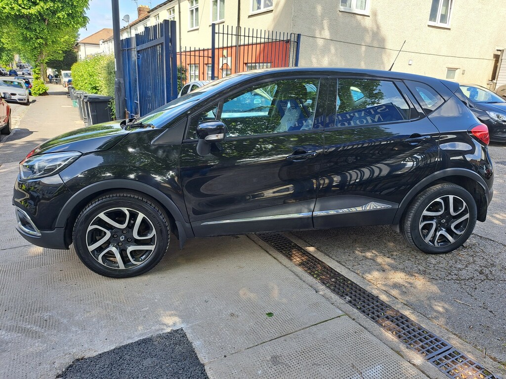Renault Captur 0.9 Tce Energy Dynamique Medianav Black #2