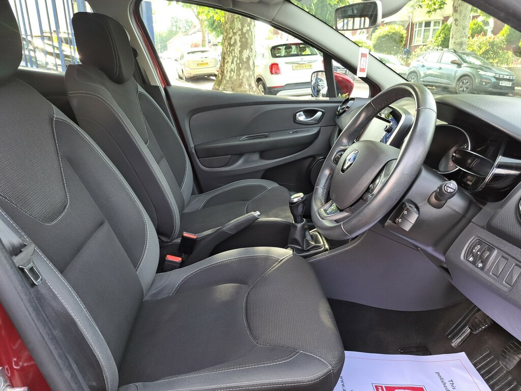Renault Clio 1.2 Dynamique Nav 1.2 16V 75 HK17ASO Red #4