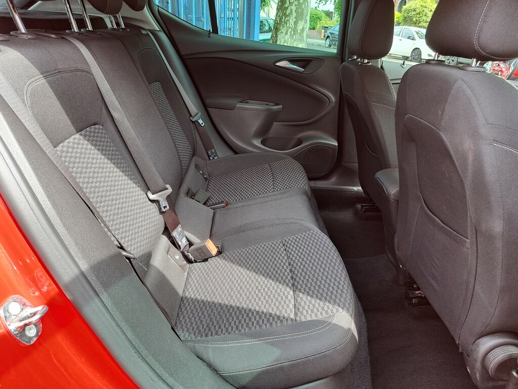 Vauxhall Astra 1.0 I Turbo Ecotec Sri BU67KFO Red #5