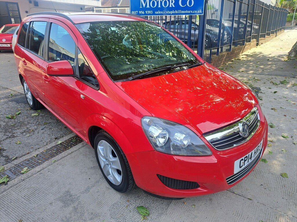 Vauxhall Zafira 1.8 16V Exclusiv Red #6