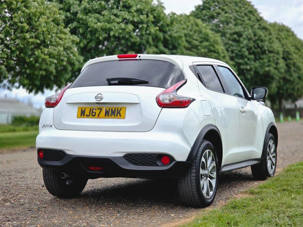 Nissan Juke 1.6 Tekna Xtron Euro 6 201767 WJ67WMK White #6