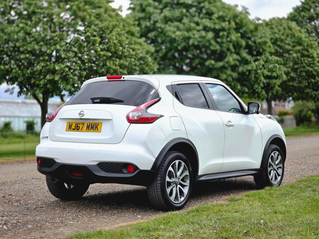 Nissan Juke 1.6 Tekna Xtron Euro 6 201767 WJ67WMK White #5