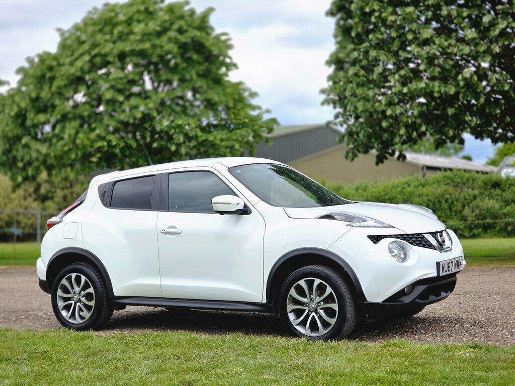 Nissan Juke 1.6 Tekna Xtron Euro 6 201767 WJ67WMK White #2