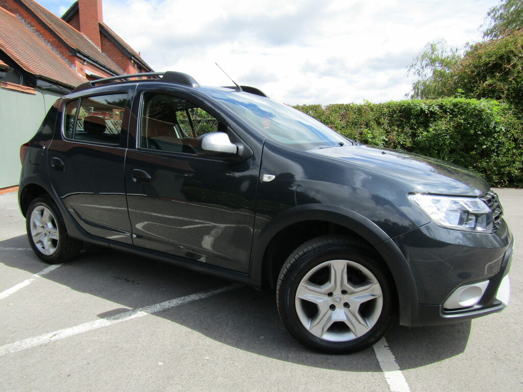 Dacia Sandero Stepway Sandero Stepway Essential Tce Grey