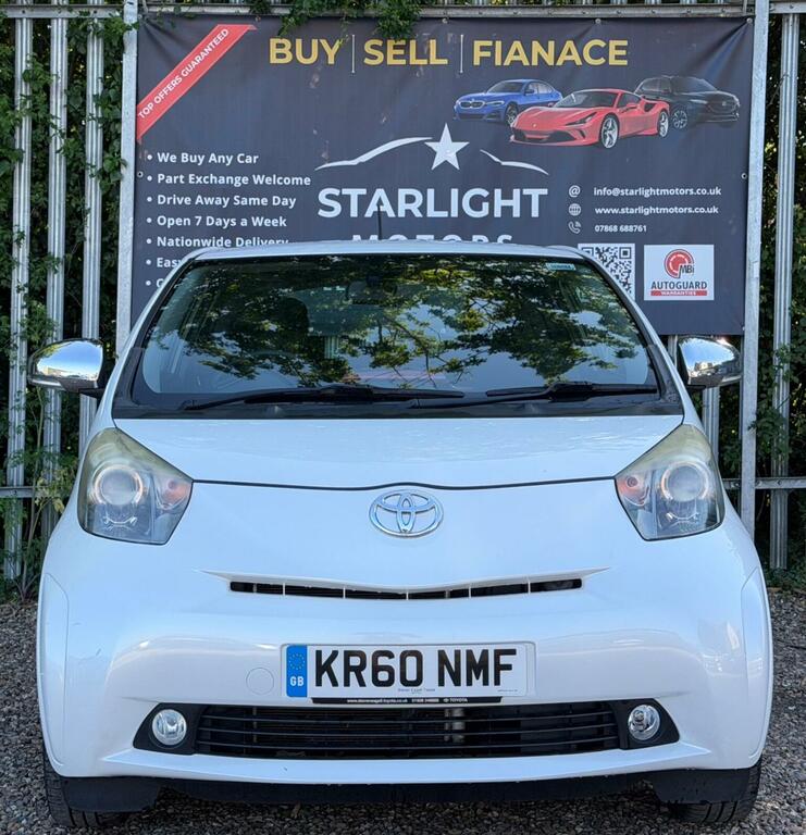 Toyota IQ Vvt-i Iq Red #7