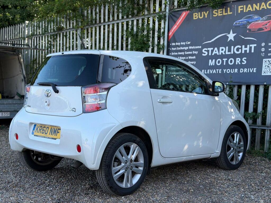 Toyota IQ Vvt-i Iq Red #12