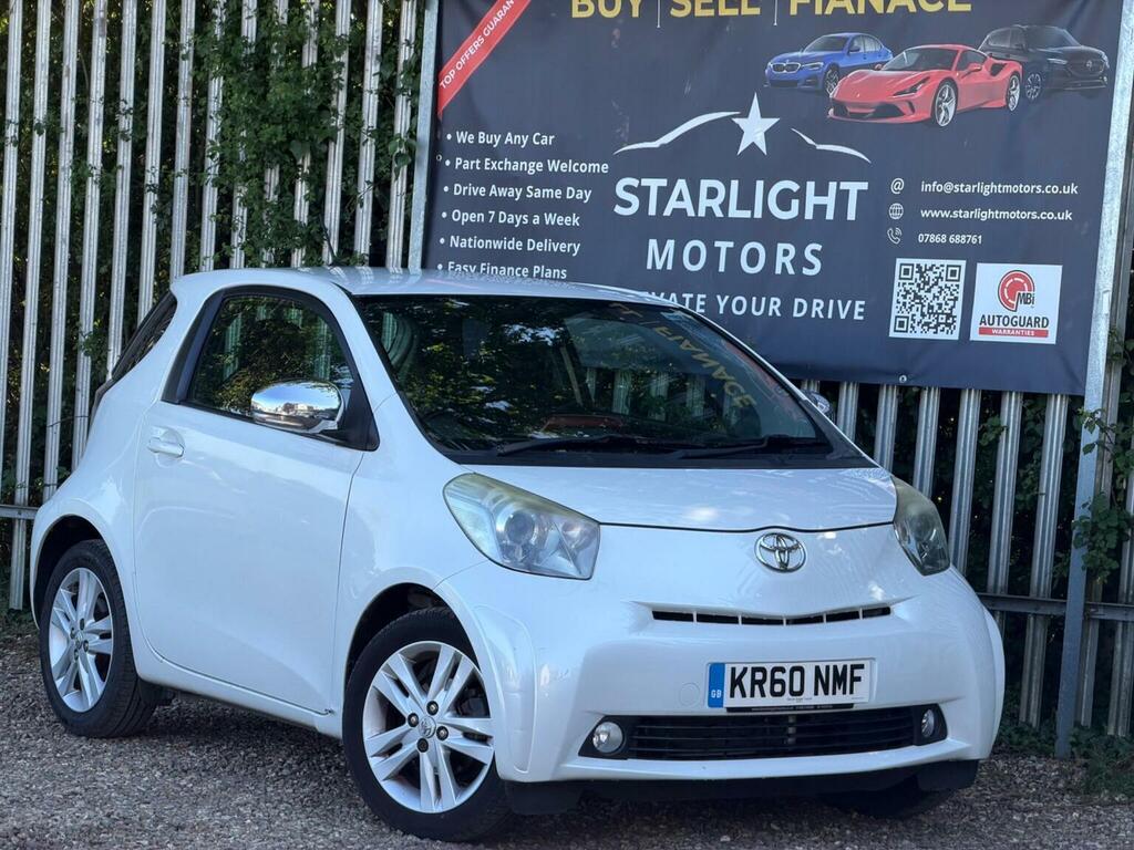 Toyota IQ Vvt-i Iq Red #1