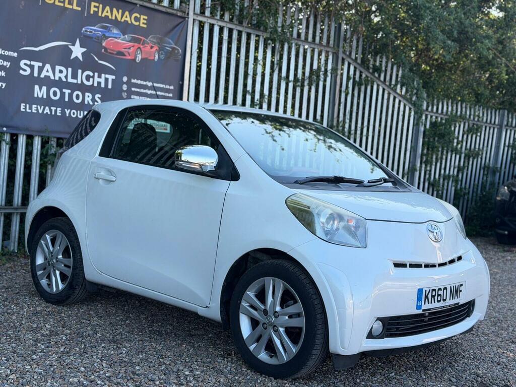 Toyota IQ Vvt-i Iq Red #8