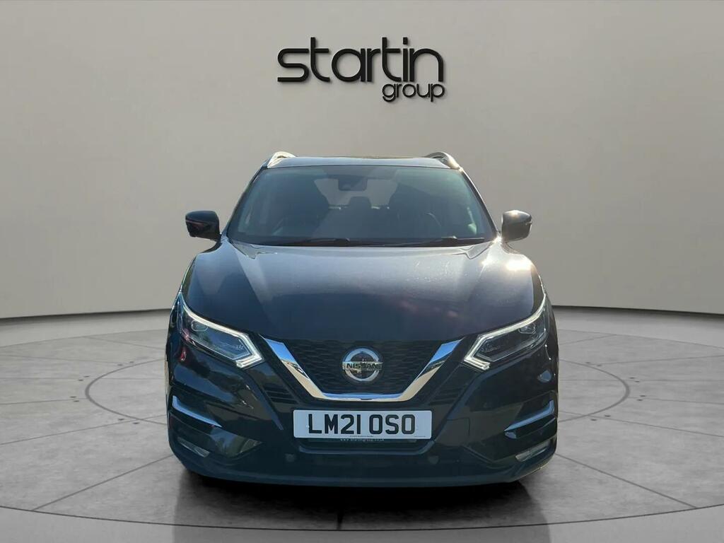 Nissan Qashqai 1.3 Dig-t N-motion Dct Euro 6 Ss LM21OSO Black #2