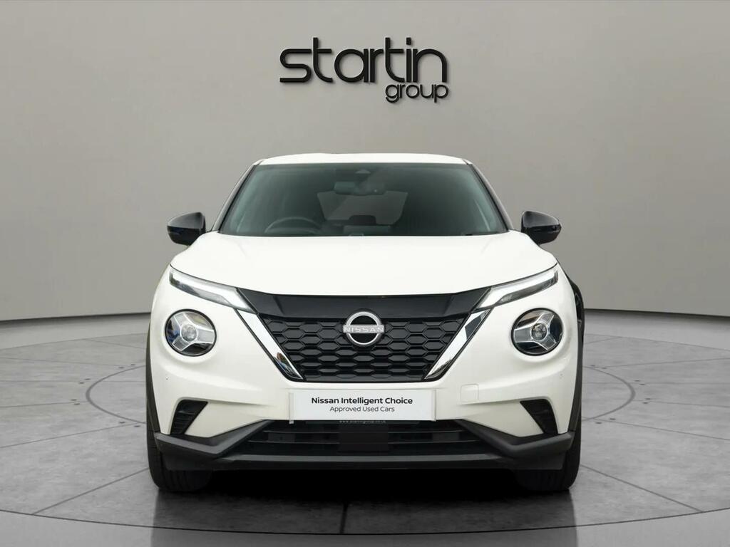 Nissan Juke 1.6 N-connecta Euro 6 SC73WRF White #2