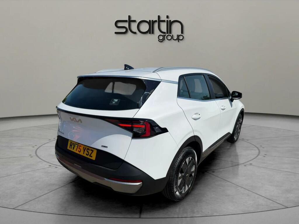 Kia Sportage 1.6 H T-gdi Pure Euro 6 Ss RV75YSZ White #3