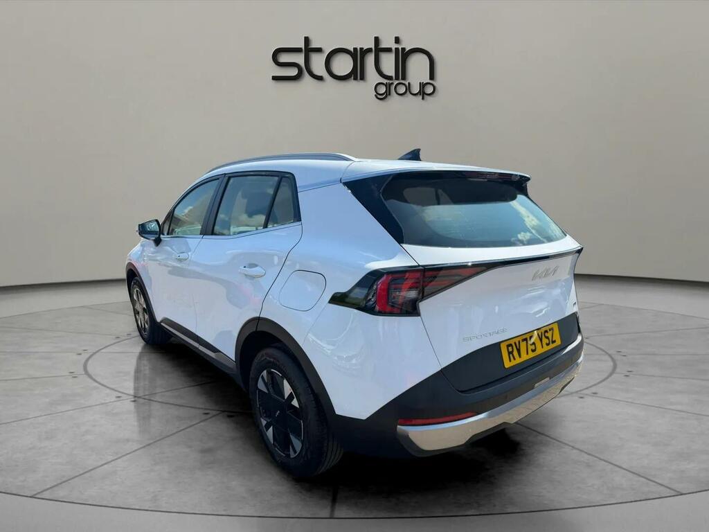 Kia Sportage 1.6 H T-gdi Pure Euro 6 Ss RV75YSZ White #5