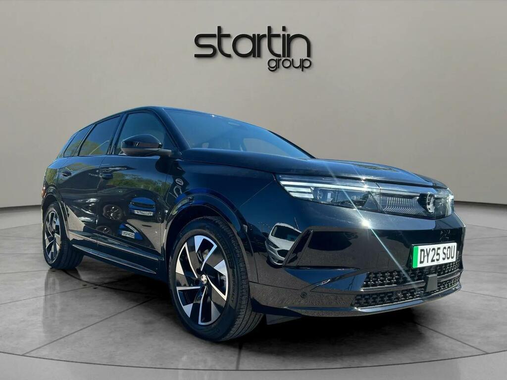 Vauxhall Grandland 73Kwh Gs Black