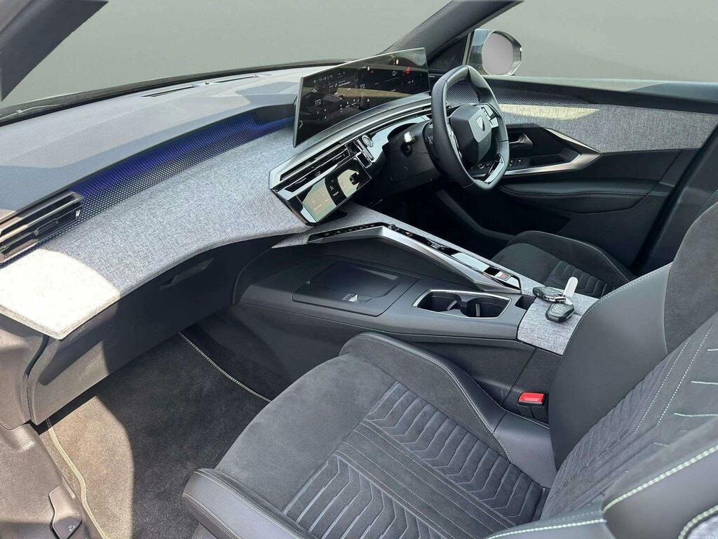 Peugeot 3008 1.2 Gt E-dsc6 Euro 6 Ss KS74FKN Grey #4