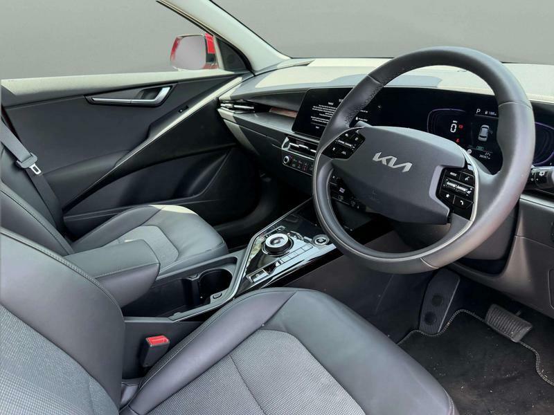 Kia Niro 1.6 Gdi Hev 3 VE23KKA Red #2