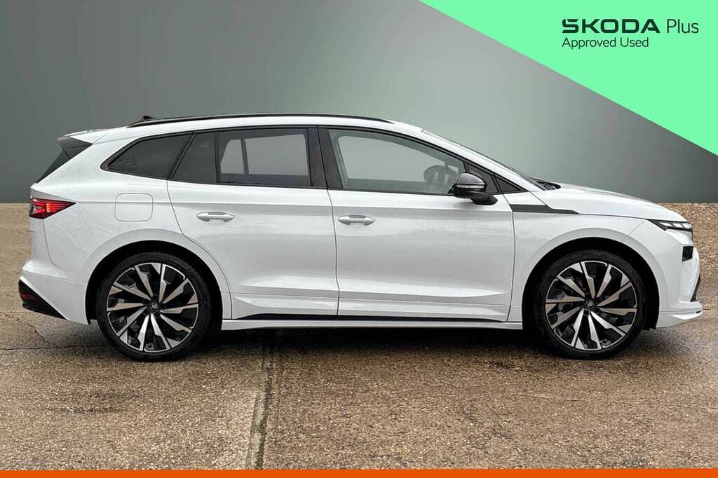 Skoda ENYAQ 210Kw 85X Sportline 82Kwh 4X4 HY75DHK White #4
