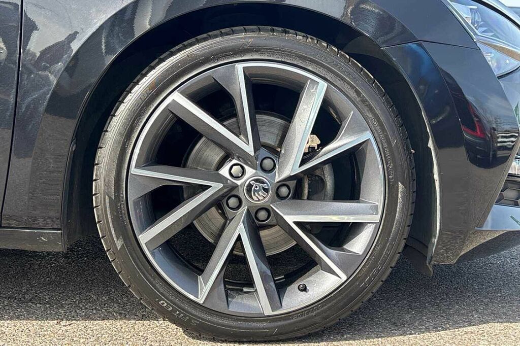 Skoda Superb 2.0 Tsi 190 Sport Line Plus Dsg Black #5