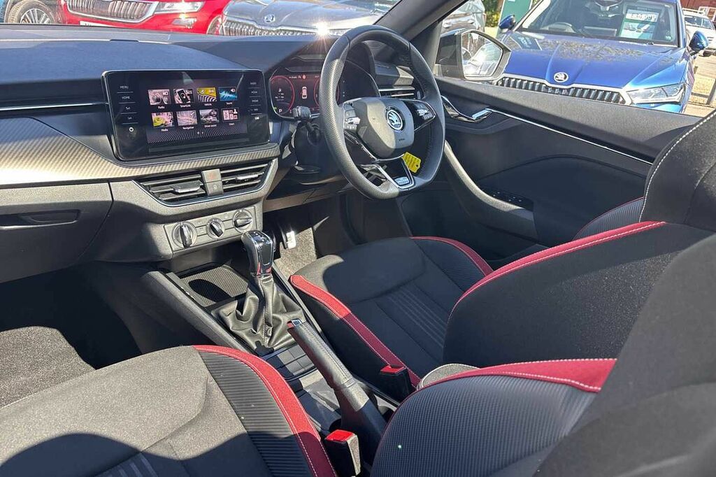 Skoda Kamiq 1.5 Tsi Monte Carlo Dsg WG23MJJ Black #2