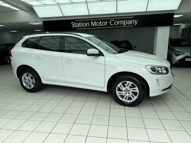 Volvo XC60 T5 Se Nav Suv White #6