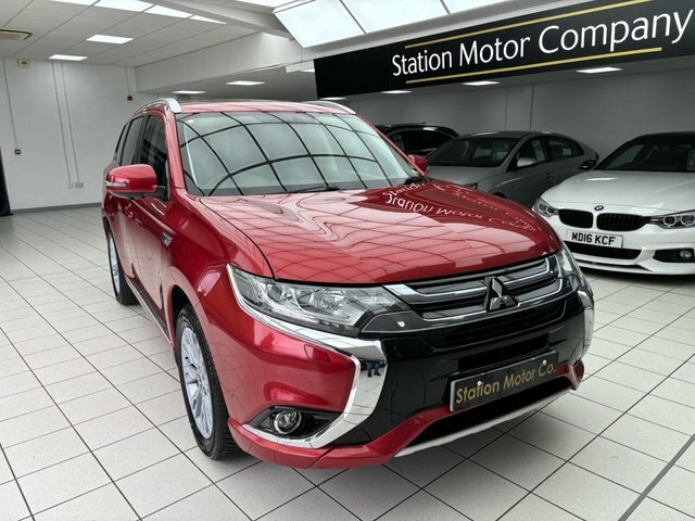 Mitsubishi Outlander 12Kwh 4H Suv DU67OML Red #5